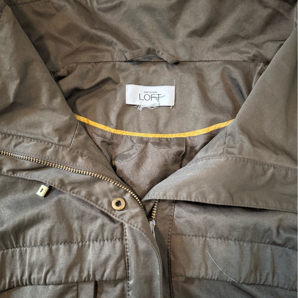 LOFT Olive Jacket - Picture 5 of 5